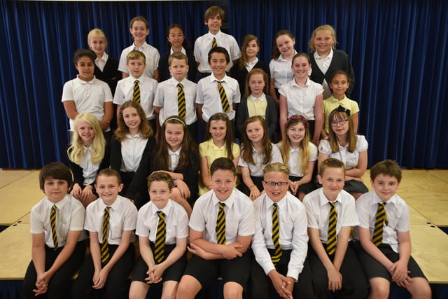Y615 Year 6 leavers at Werrington primary school  Mrs Arling and Mrs Jarvis class EMN-150907-235538009