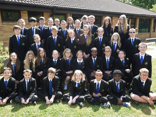 Y615 Year 6 leavers at Ormiston Academy EMN-150907-233834009