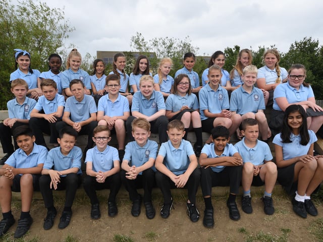 Y615 Year 6 leavers  at  Hampton Hargate school EMN-150907-234544009