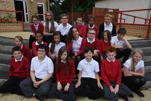 Y615 Year 6 leavers at Old Fletton Primary school. Miss Bridge's class EMN-150907-234840009