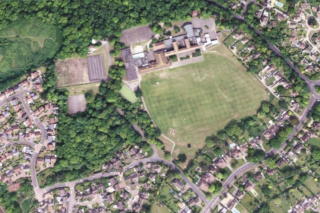 The site of The Grove School which then turned into St Leonards Academy Darwell Campus. Image supplied by Google Earth.

2009 SUS-220114-104948001
