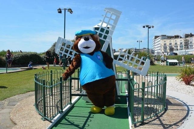 Enjoy a fun round of crazy golf at Hastings Adventure Golf on the seafront. There are a variety of courses and it is open from 9.30am - 5pm at weekends. SUS-220115-113640001