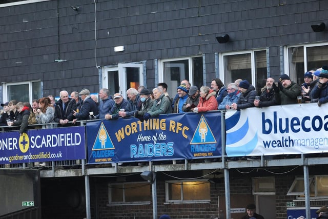 A large crowd watch the Raiders action / Pictures: Stephen Goodger