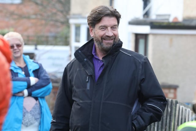 Nick Knowles thanked the volunteers for offering to help the family