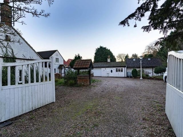No Caption ABCDE EMN-220120-164333001