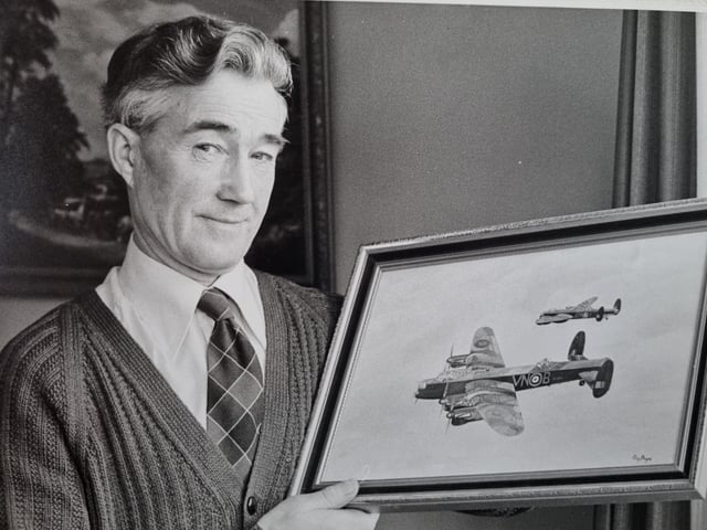 Reg was a keen artist and enjoyed painting scenes of aircraft and local views
