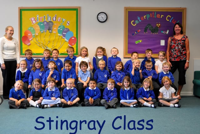Motcombe Community School reception class 2014, Eastbourne.
Stingray Class SUS-141014-104929001
