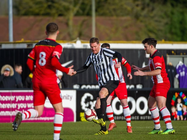 Elliot Sandy takes control for the Steelmen