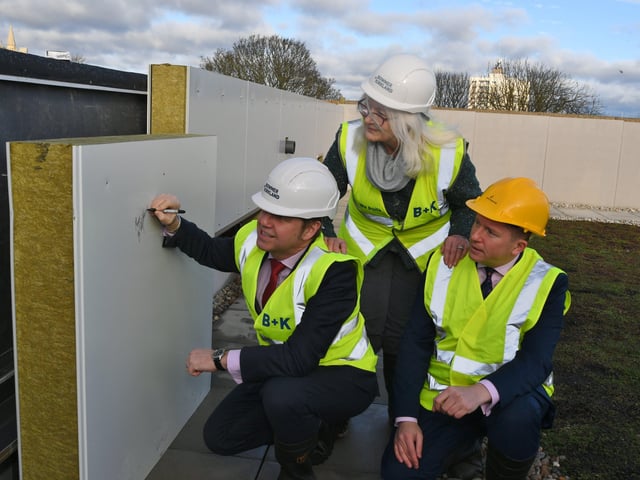 Topping out ceremony at the new ARU Peterborough site at Bishop's Road. Cllr Lynne Ayres with Mayor Dr Nik Johnson and Prof. Ross Renton EMN-220214-145113009