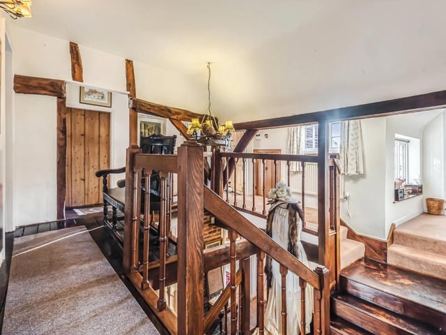 Dowlands Lane, Smallfield, Horley SUS-220215-071454001