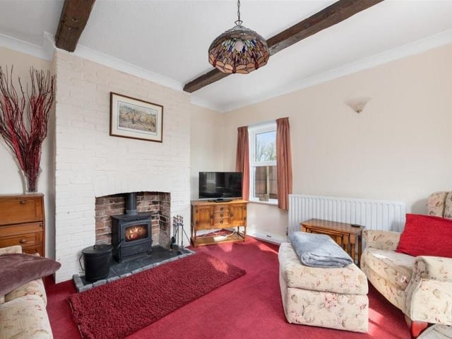 Rose Cottage lounge.