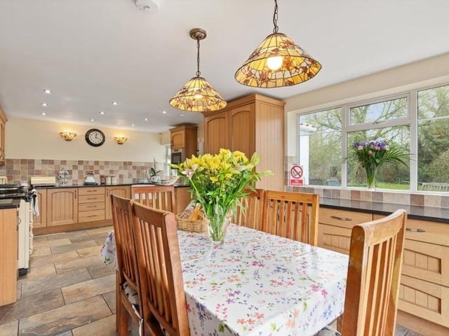Rose Cottage dining kitchen.