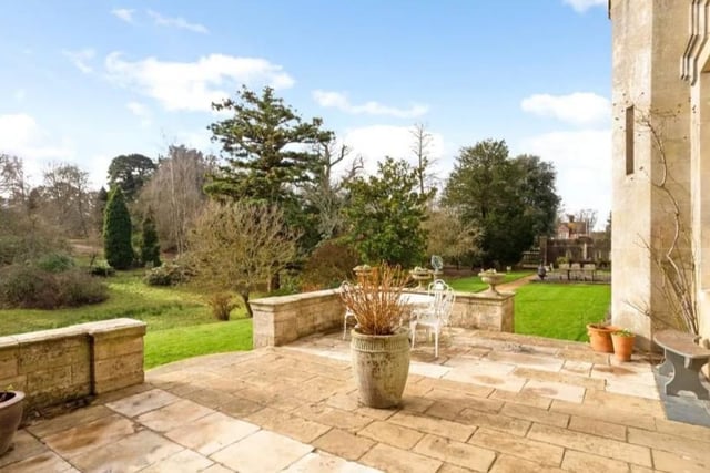 Stunning three bedroom apartment in Uckfield's Sheffield Park is on the market for £1,250,000 SUS-220217-142127001