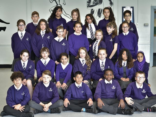 Dogsthorpe Academy year 6 leavers (3) Y619 EMN-190617-160728009