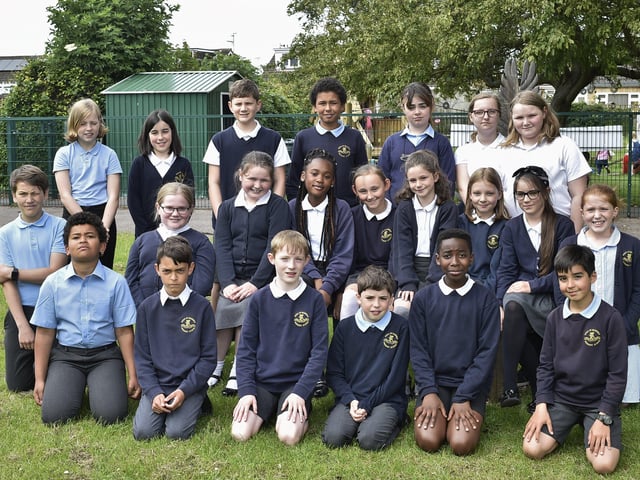 Duke of Bedford primary school, Thorney year 6 leavers Y619 EMN-190617-160739009