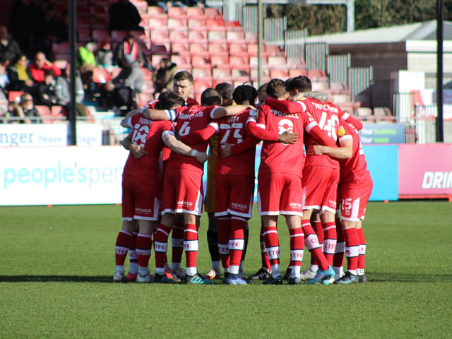 Crawley Town players before the game. Crawley Town v Forest Green Rovers. Picture by Cory Pickford SUS-220226-174222004