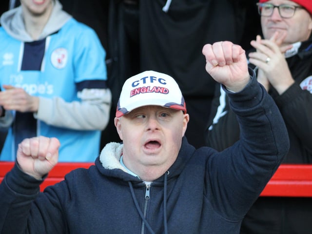Crawley Town v Forest Green Rovers. Picture by Cory Pickford SUS-220226-191319004