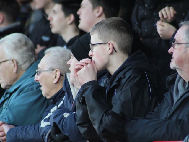 Crawley Town v Forest Green Rovers. Picture by Cory Pickford SUS-220226-190947004