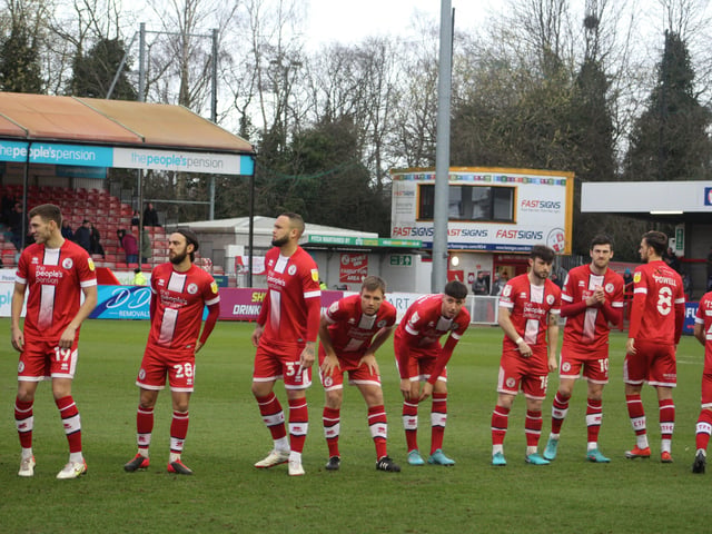 Reds players line-up before kick-off. Crawley Town v Scunthorpe United. Picture by Cory Pickford SUS-220503-184039004