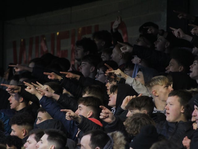 Crawley Town v Scunthorpe United. Picture by Cory Pickford SUS-220503-184404004