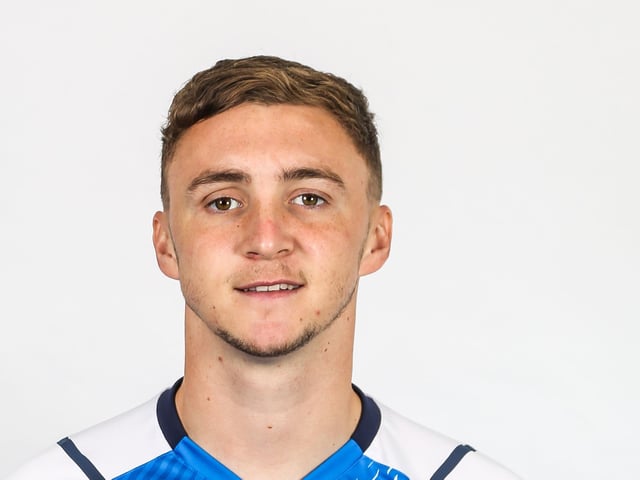 Taylor has to start if fit. I'm not sure the tip of the diamond is his best position, but he has a goal threat which you can't say about any other midfielder.