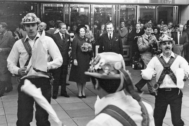 Queen Beatrix of the Netherlands officially opens the Queensgate Shopping Centre.