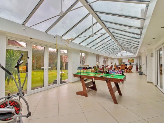 Goffs Park Road, Crawley RH11 SUS-220803-112243003