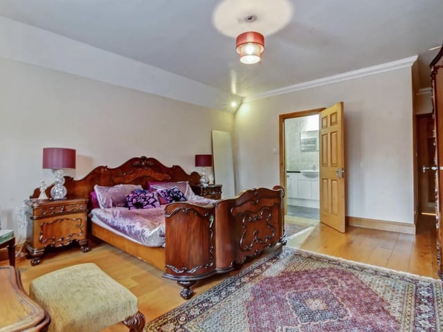 Goffs Park Road, Crawley RH11 SUS-220803-112122003