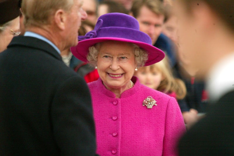 24 October 2003, the Queen and Prince Philip visit Horsham. The Forum. Photo by Steve Cobb