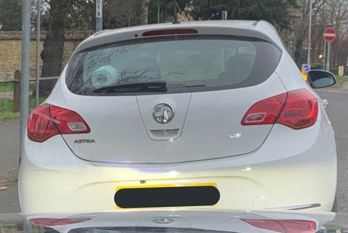 Car being driven by a provisional licence holder without supervision or L plates