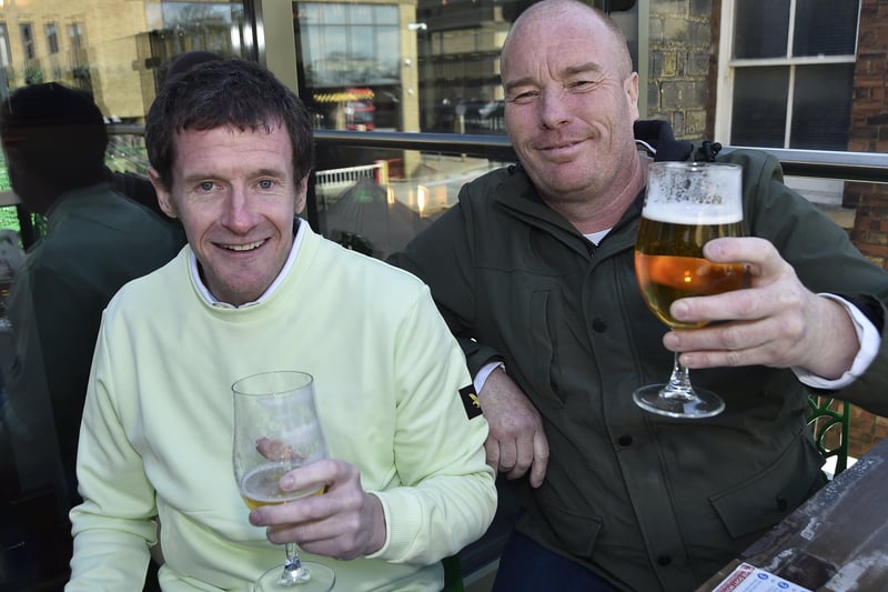 Customers at the Draper's Arms in Cowgate enjoying a beer in the sunshine.  Pictures: David Lowndes.