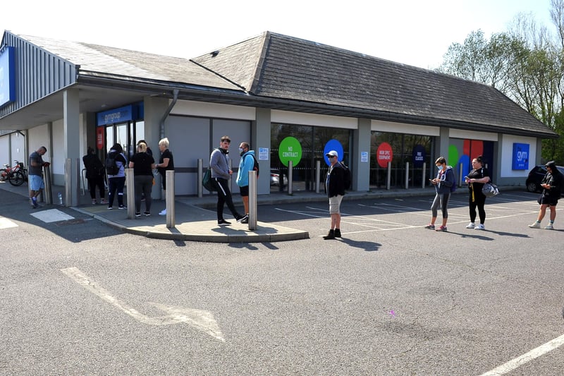 The Gym opens in Portfield Way, Chichester. Pic Steve Robards SR2104191 SUS-210419-125103001