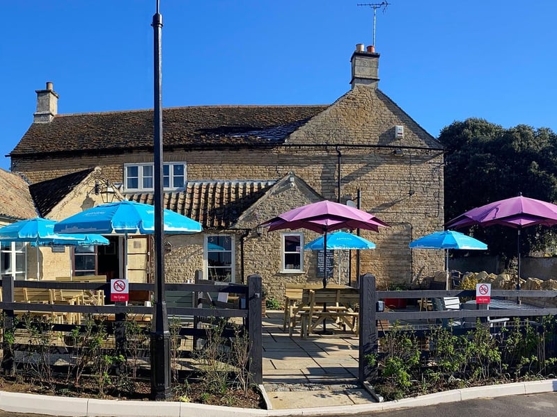 The Bluebell in Helpston piqHmyJIDCrNbadu_96g