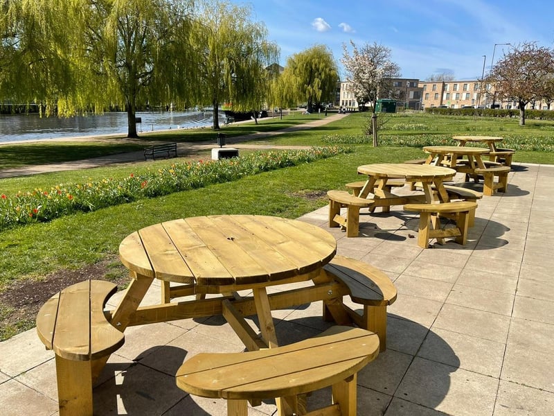 The Chalkboard bistro and tearoom on The Embankment