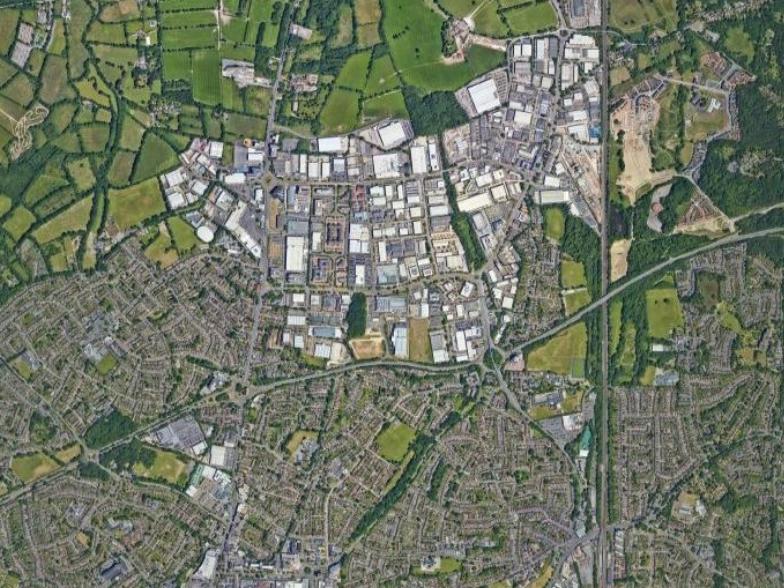 Manor Royal and Northgate saw the average price drop to £275,582 down by 2.7% on the year to September 2019. Overall, 109 houses changed hands here between October 2019 and September 2020, a drop of -5%.