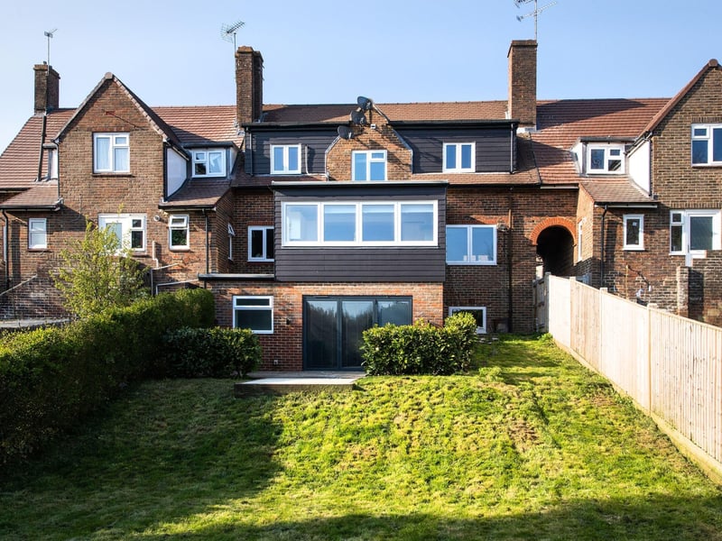 Spacious five bed family home. Price: £400,000.
