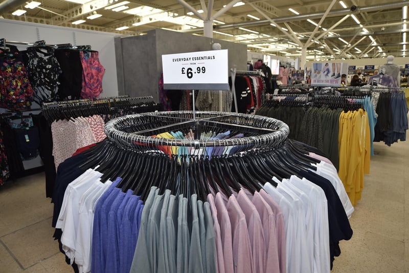 Yours clothing store opens up at Tesco's Serpentine Green. EMN-210430-140101009