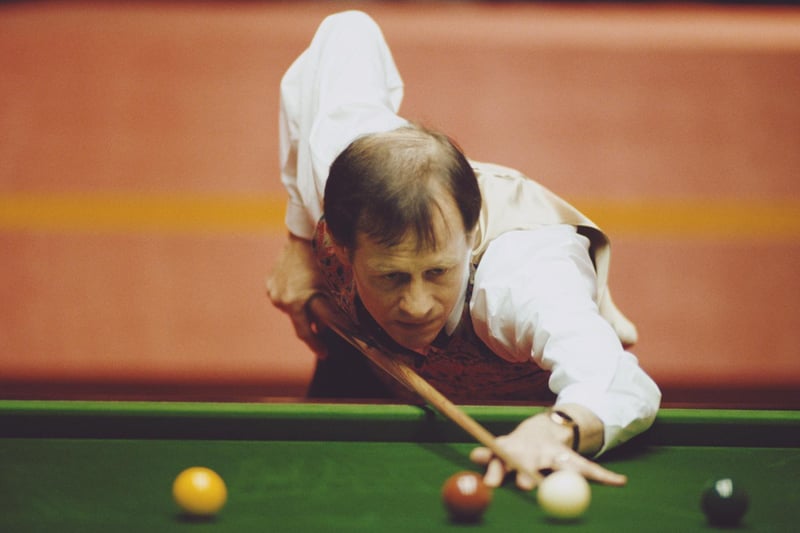 Joanne A-Bowling said: "I drove the snooker player, Alex "hurricane" Higgins to Gatwick Airport and carried his snooker cue to the terminal for him!"
