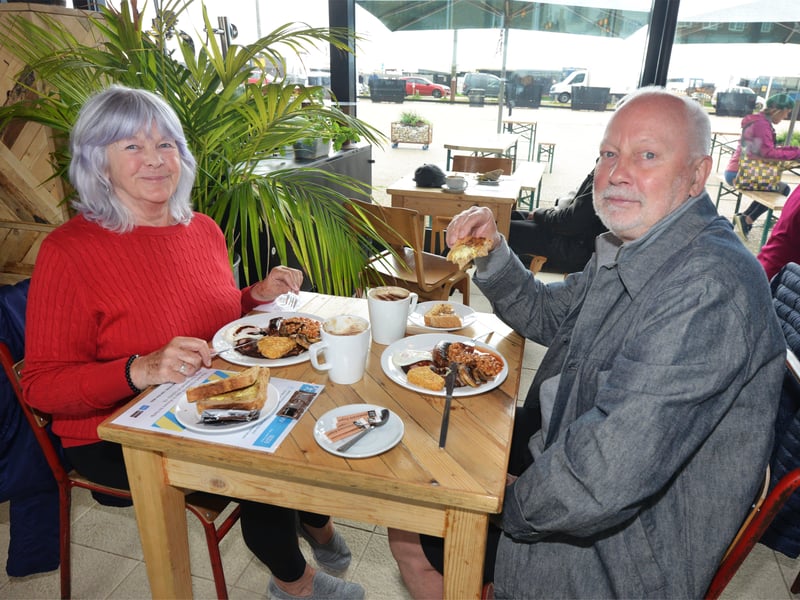 People enjoying being able to meet up inside pubs, cafes and restaurants again after the easing of lockdown restrictions on May 17. Photos taken in Hastings.Eat@The Stade SUS-210517-143218001
