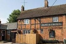 Classic roast dinners and beautiful pub food at this popular restaurant in Wingrave.