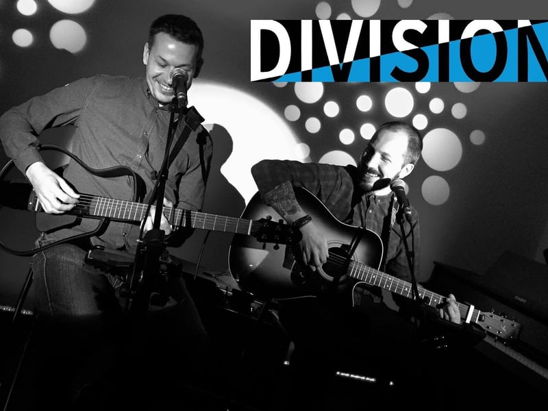 Division cgHxD6tYLOgpjuRm8JOA