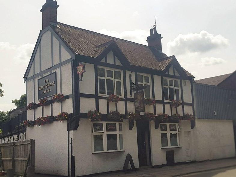 The Malt Shovel Tavern can be found opposite the Carlsberg brewery close to the town centre. This popular pub has won many awards over the years, including local CAMRA pub of the year on numerous occasions. It features real cider, local ale, Belgian draught and has bottled beers available.