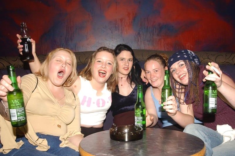 In Crowd - quo Vadis
L-R: Sarah Stockley, Michelle Tolfrey, Sarah Macleod, Kayleigh Crowley, Claire Bray