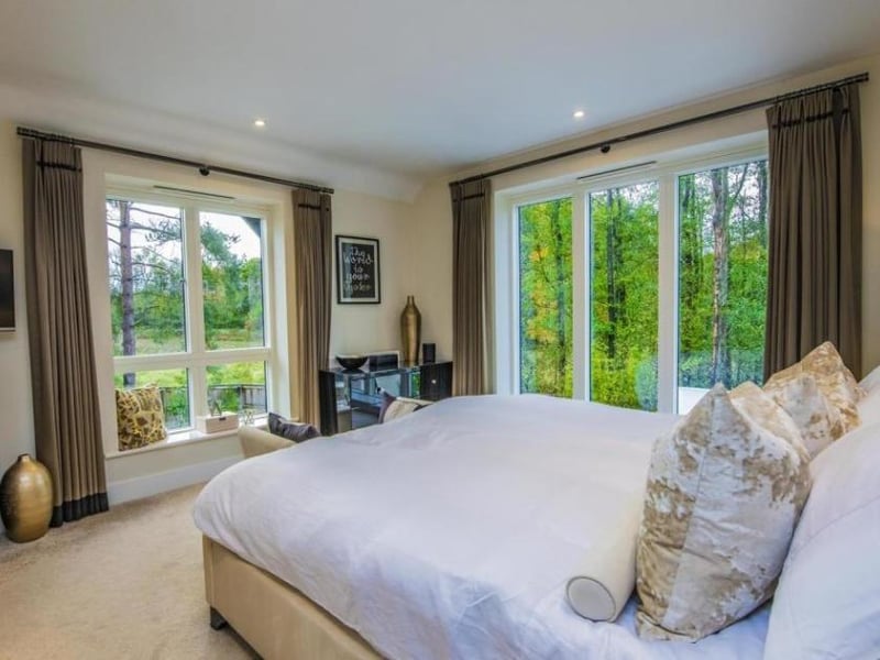 Lake Drive, Weldon, £625,000. Marketed by Oscar James on rightmove.