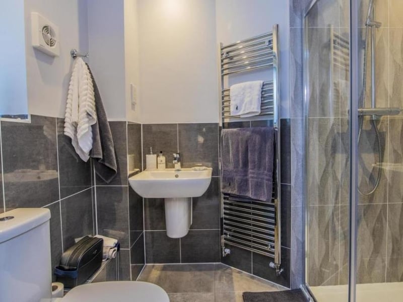 Lake Drive, Weldon, £625,000. Marketed by Oscar James on rightmove.