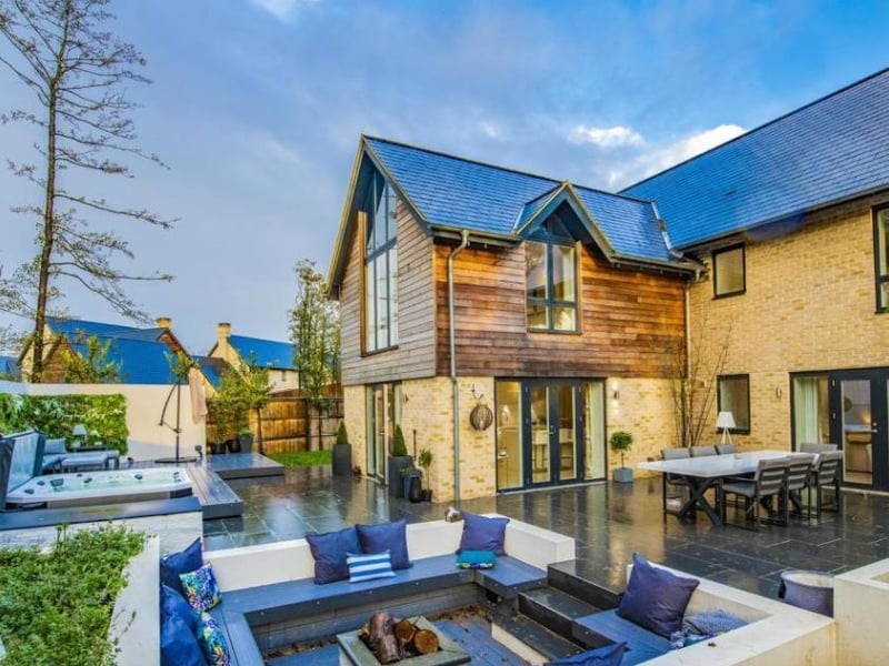 Lake Drive, Weldon, £625,000. Marketed by Oscar James on rightmove.