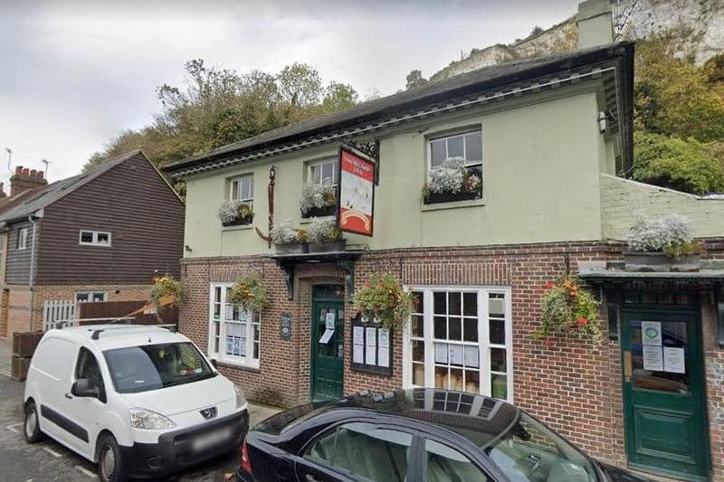 The Snowdrop Inn, South Street. Rating: Four stars. Reviews: 644