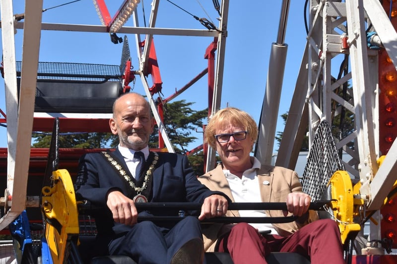 Mayor Coun Trevor Burnham and Honoured Citizen John Byford on the Ferris wheel.