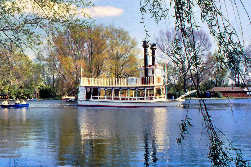 The Mississippi - a paddle steamer with no paddle or steam - would take visitors on a cruise of the lake