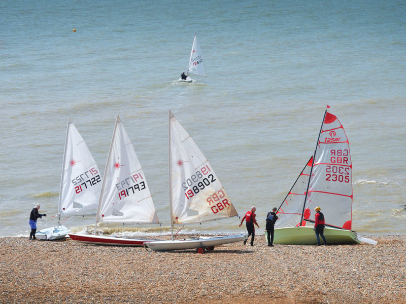 People enjoying the bank holiday weekend on May 30.Pic taken on St Leonards seafront. SUS-210531-070429001